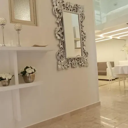 Amato Luxury דירה